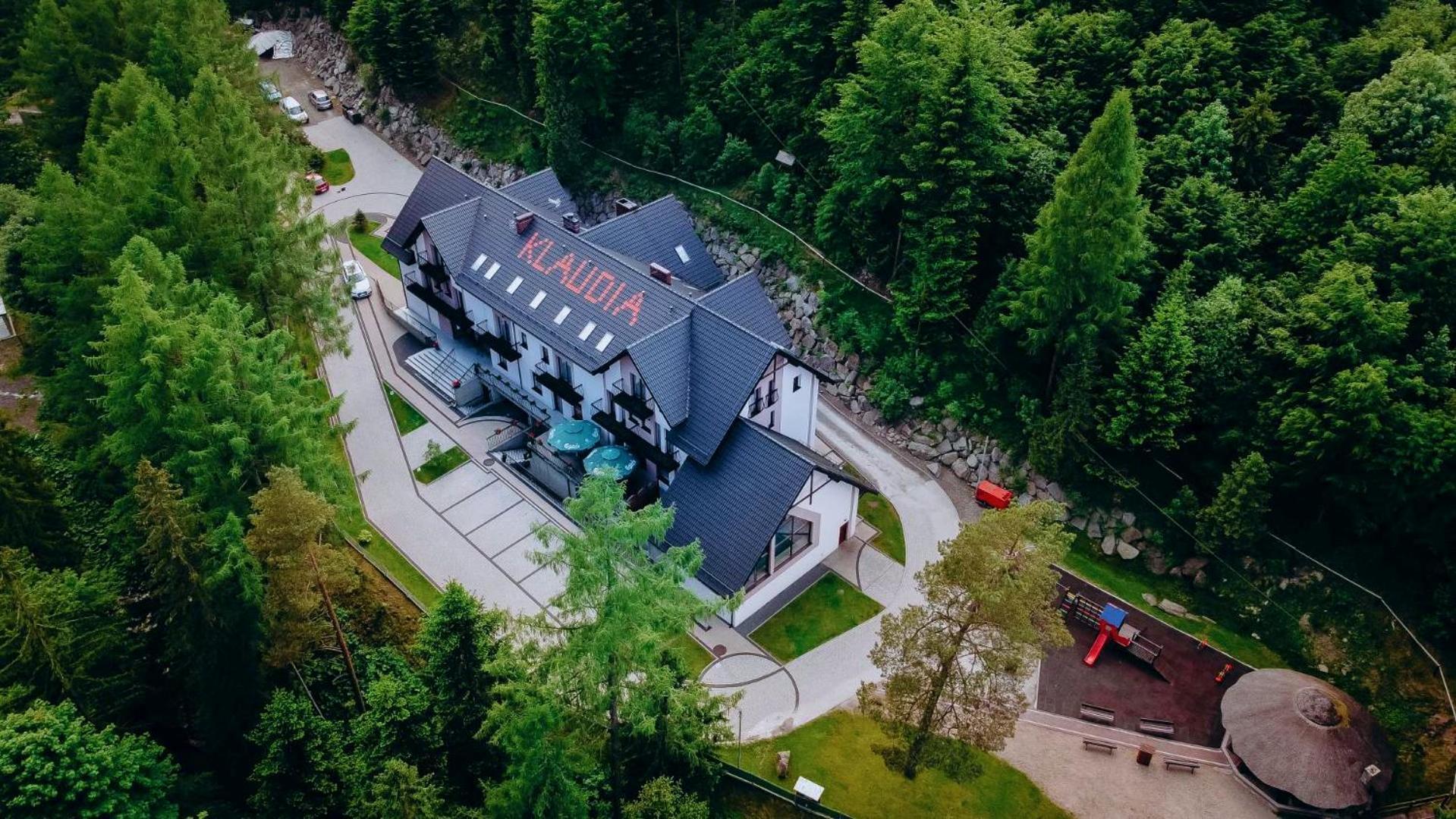 Hotel Klaudia Juszczyn ภายนอก รูปภาพ