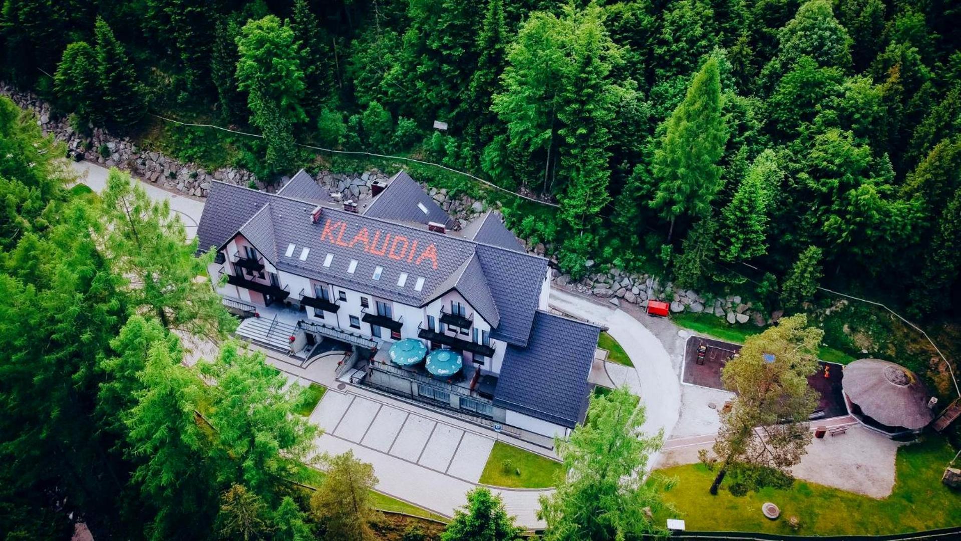 Hotel Klaudia Juszczyn ภายนอก รูปภาพ