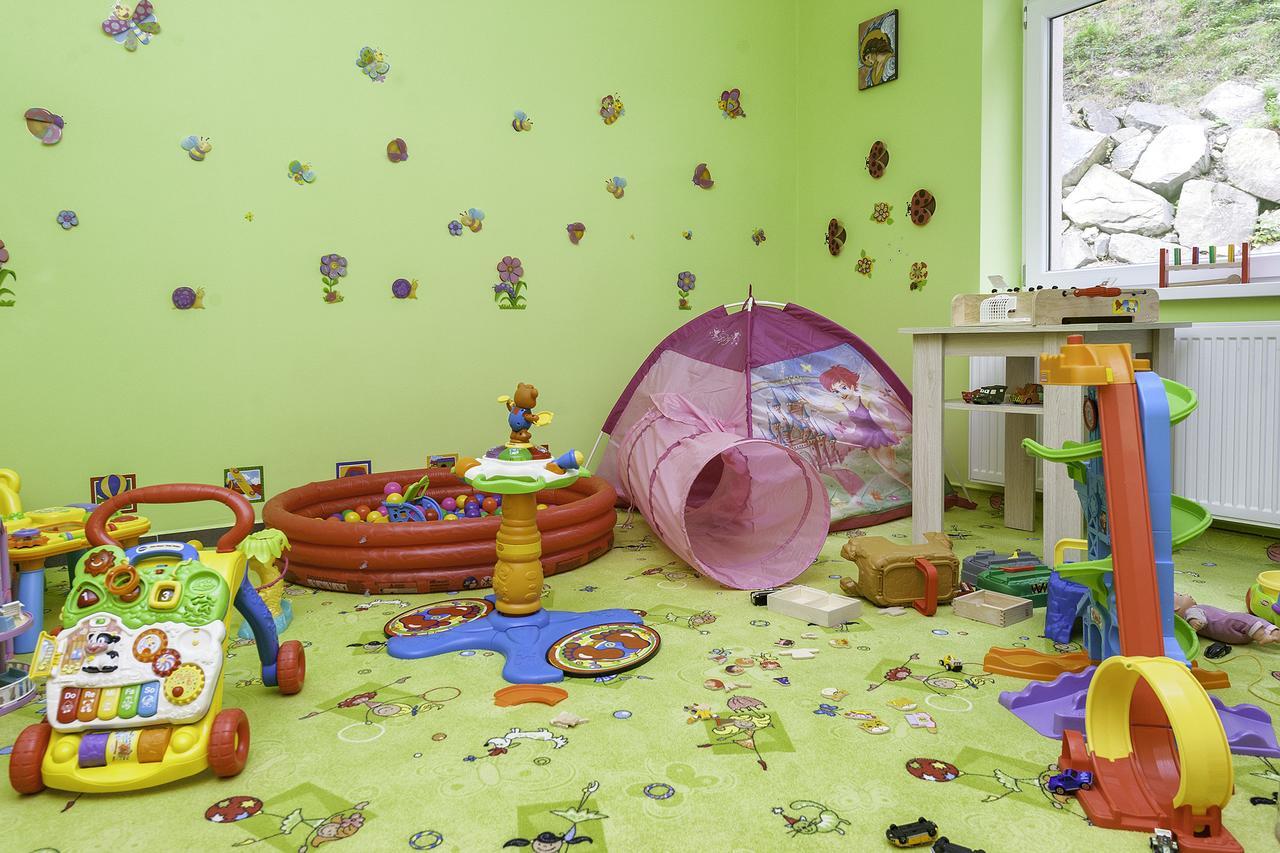 Hotel Klaudia Juszczyn ภายนอก รูปภาพ