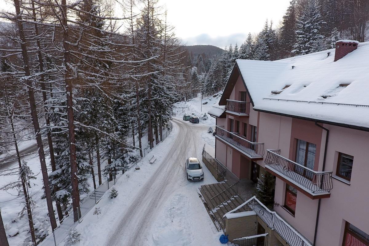 Hotel Klaudia Juszczyn ภายนอก รูปภาพ